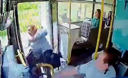 Adana’da kapısı açık otobüsten düşerek hayatını kaybetmişti! Sürücü yeniden gözaltında… İfadesi ortaya çıktı