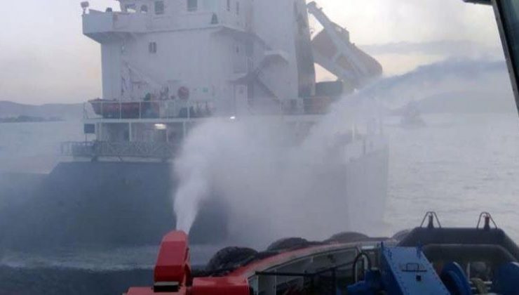 Çanakkale Boğazı’nda korkutan gemi yangını